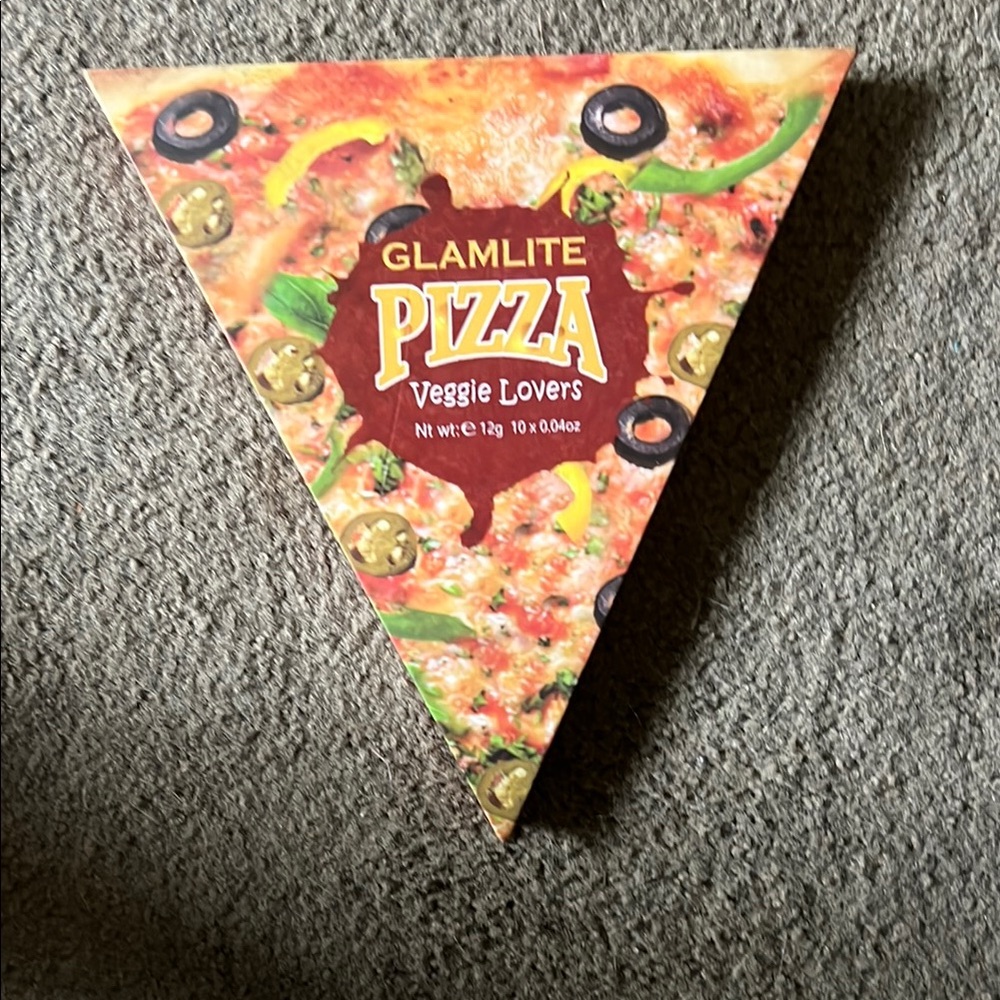 Glamlite pizza veggie lovers